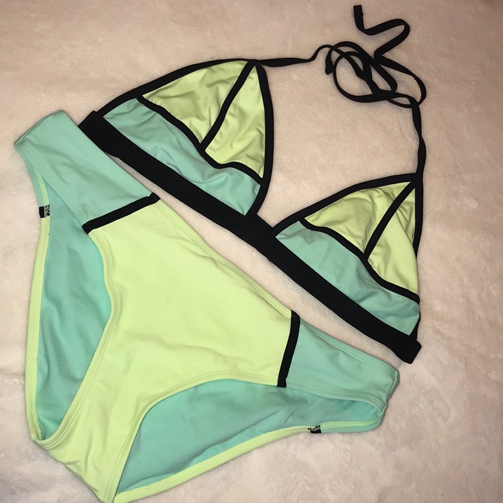 2pc bathing suit
